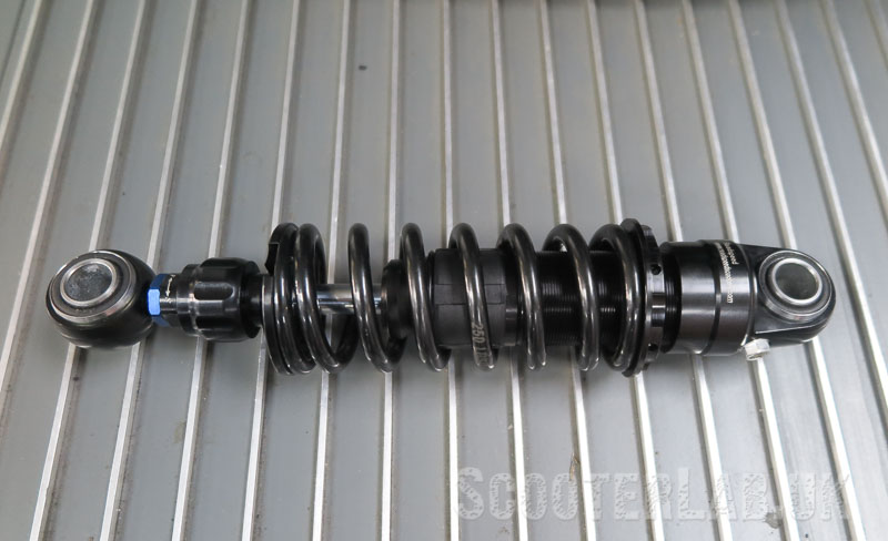 Readspeed Lambretta adjustable rear shock - Image 2