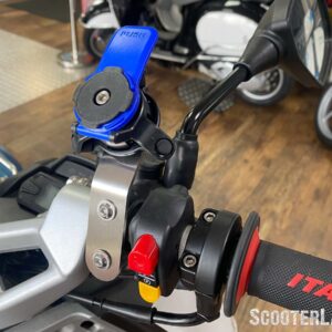 Mobile phone holder & Quad Lock